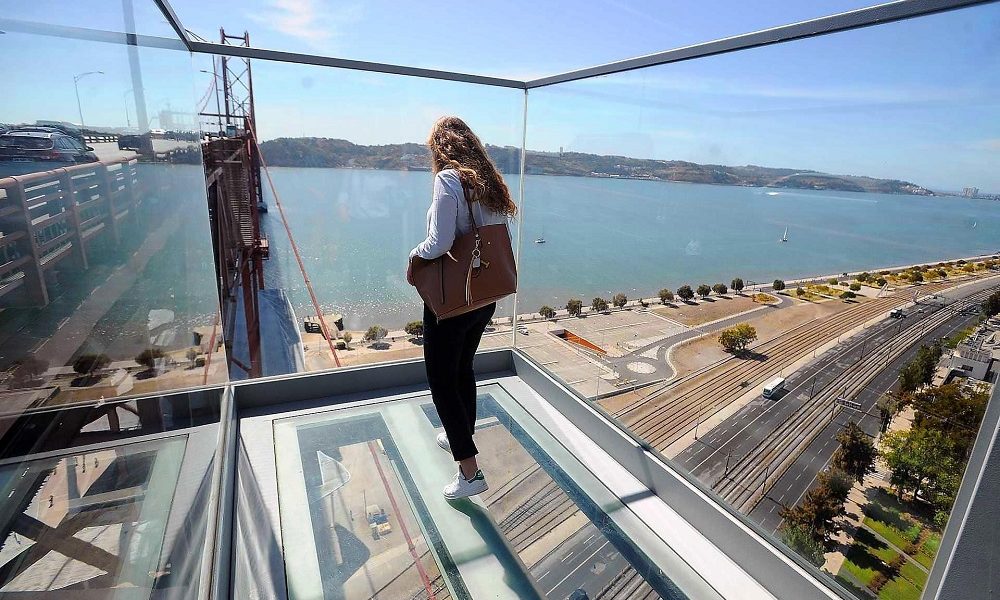 Pilar 7 Bridge Experience Lisbon